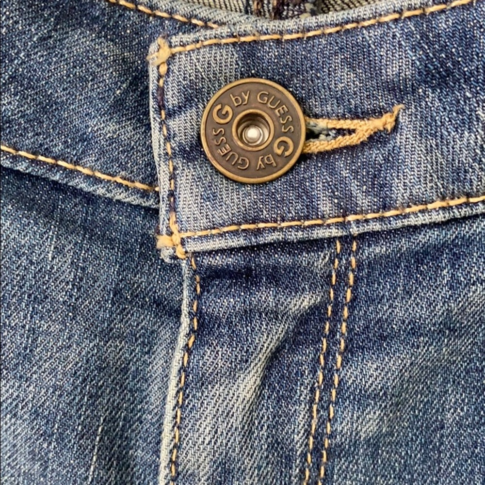 G by Guess Distressed Boyfriend Cuffed Shorts - Picture 2 of 10